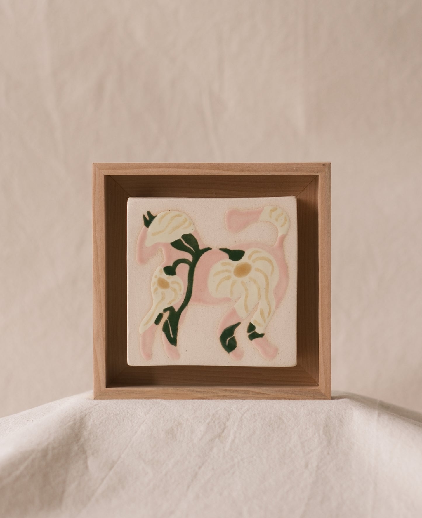 Azulejo Caballo Rosa · Enmarcado